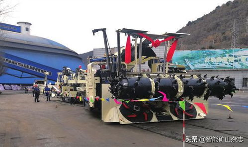 黃陵礦業(yè)董事長雷貴生分享智能化快速掘進技術(shù)實踐與創(chuàng)新經(jīng)驗